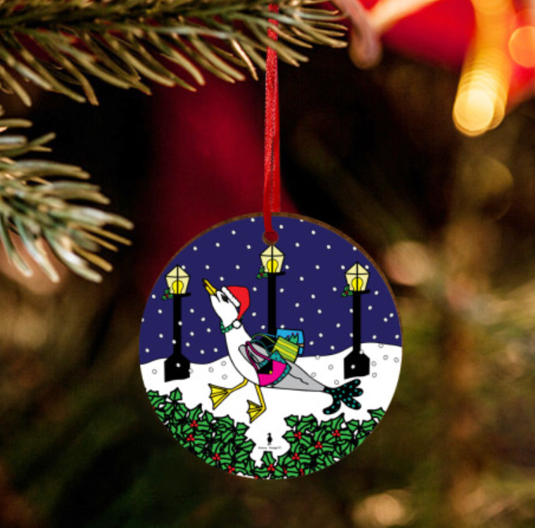 Fun Shopping Seagull Wooden Christmas Tree Ornament